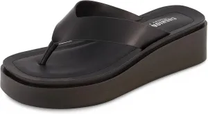 CUSHIONAIRE Women's Pippin thong platform sandal with  Memory Foam