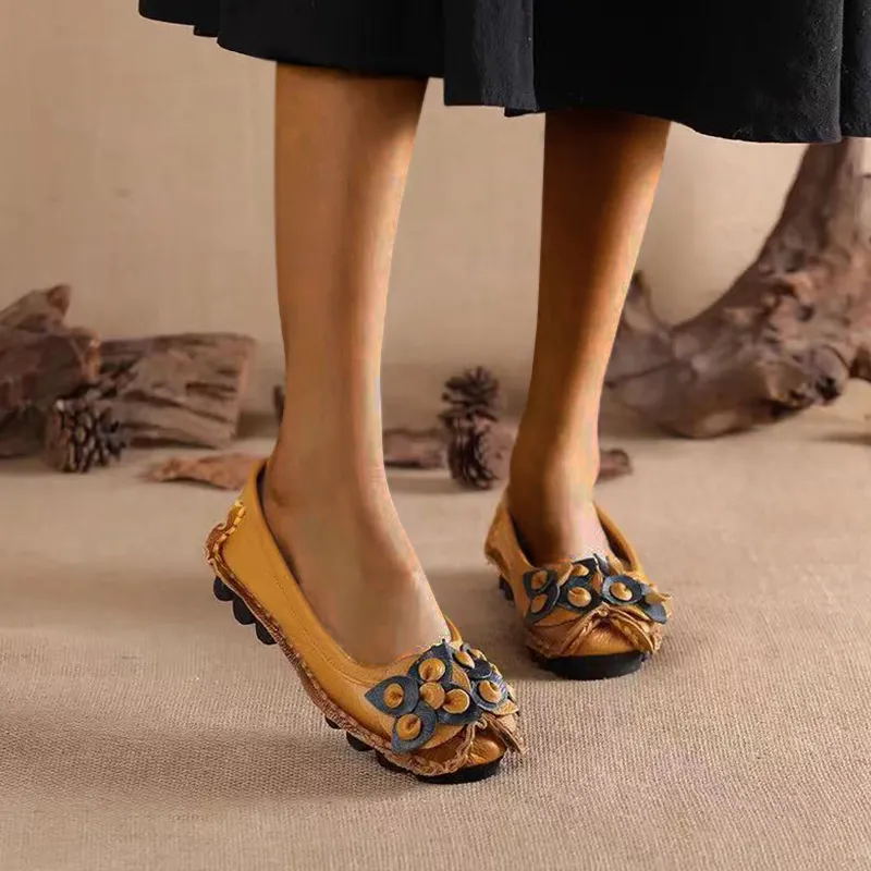 Handmade Genuine Leather Shoes Woman Retro Flowers Loafers