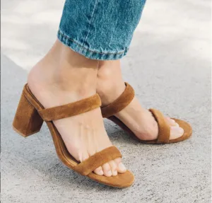 Ines Heel - Walnut