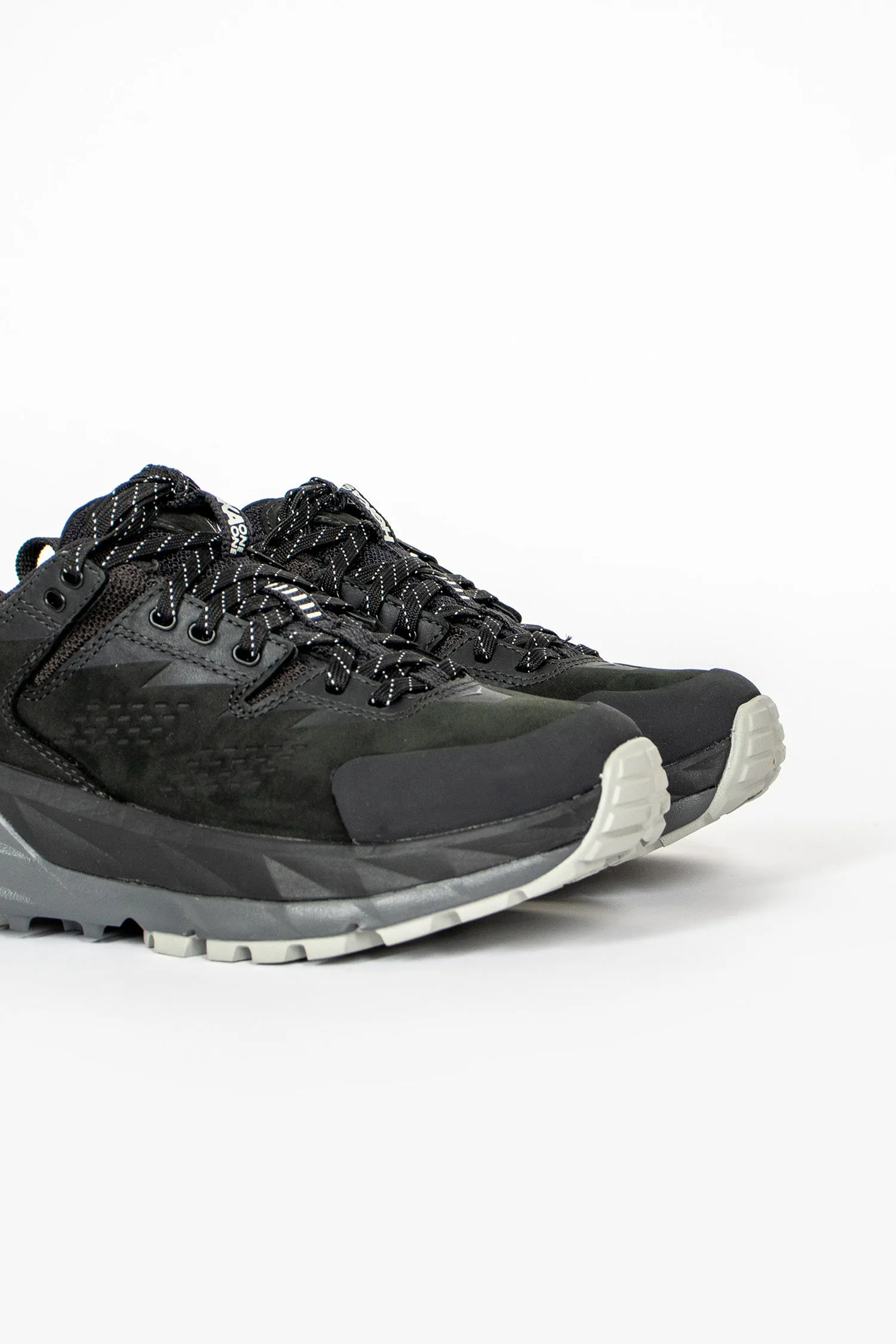 Kaha Low GTX Black