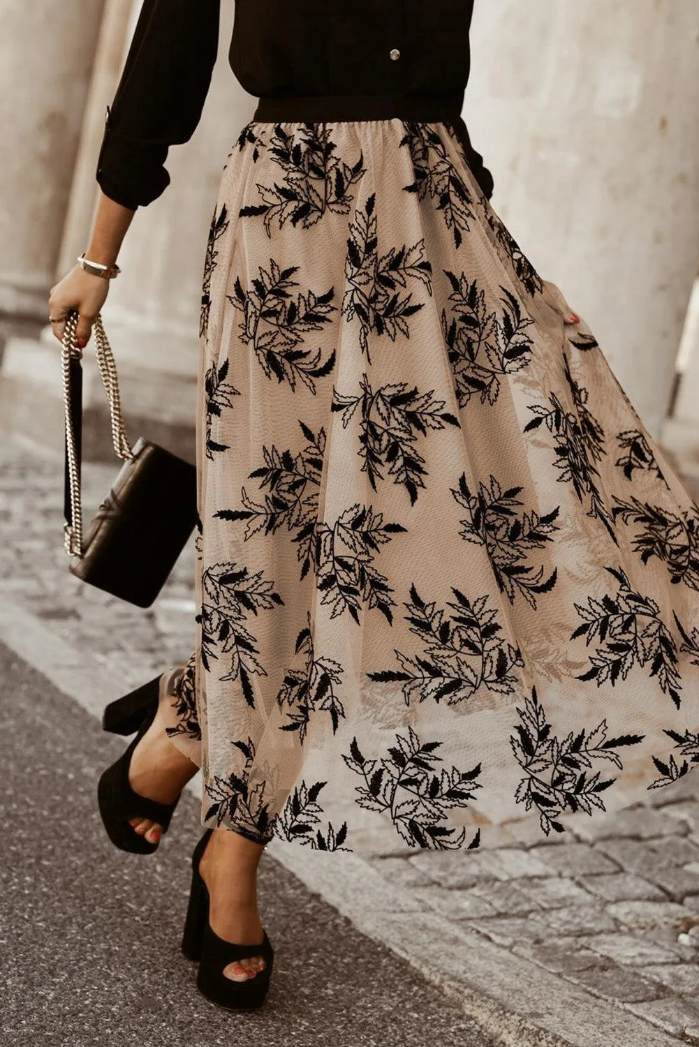 Leaf Embroidered High Waist A Line Maxi Skirt