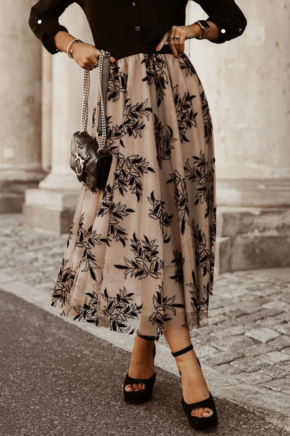 Leaf Embroidered High Waist A Line Maxi Skirt