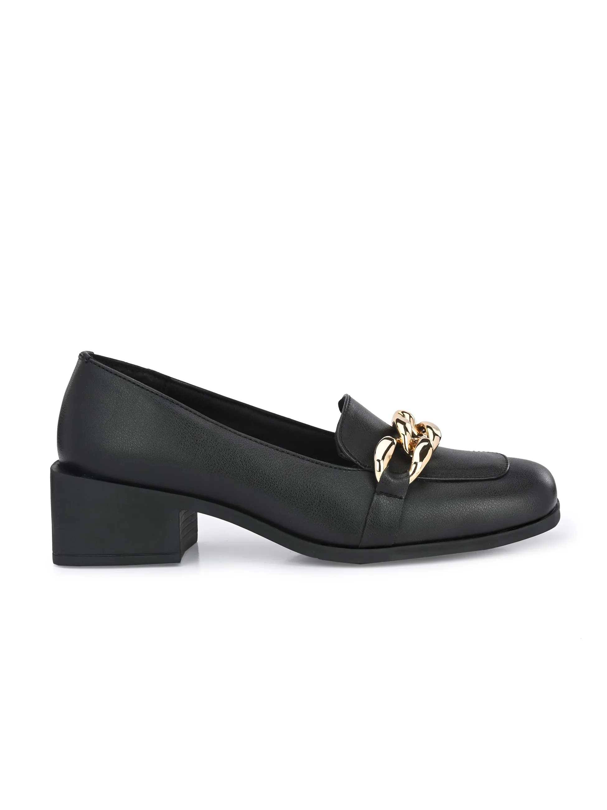Queen Women's Moccasin with golden chain detail