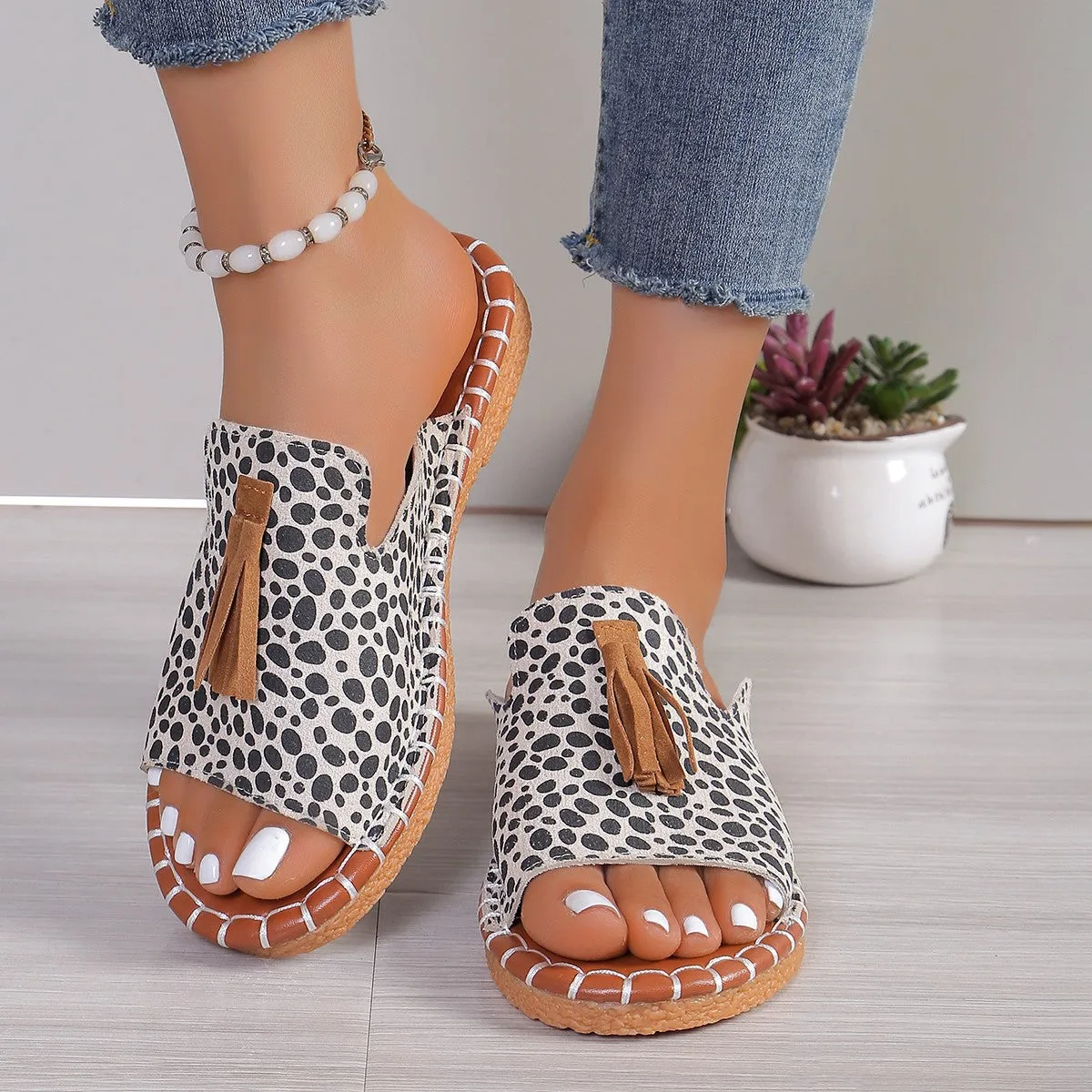 Roar and Stride Slides
