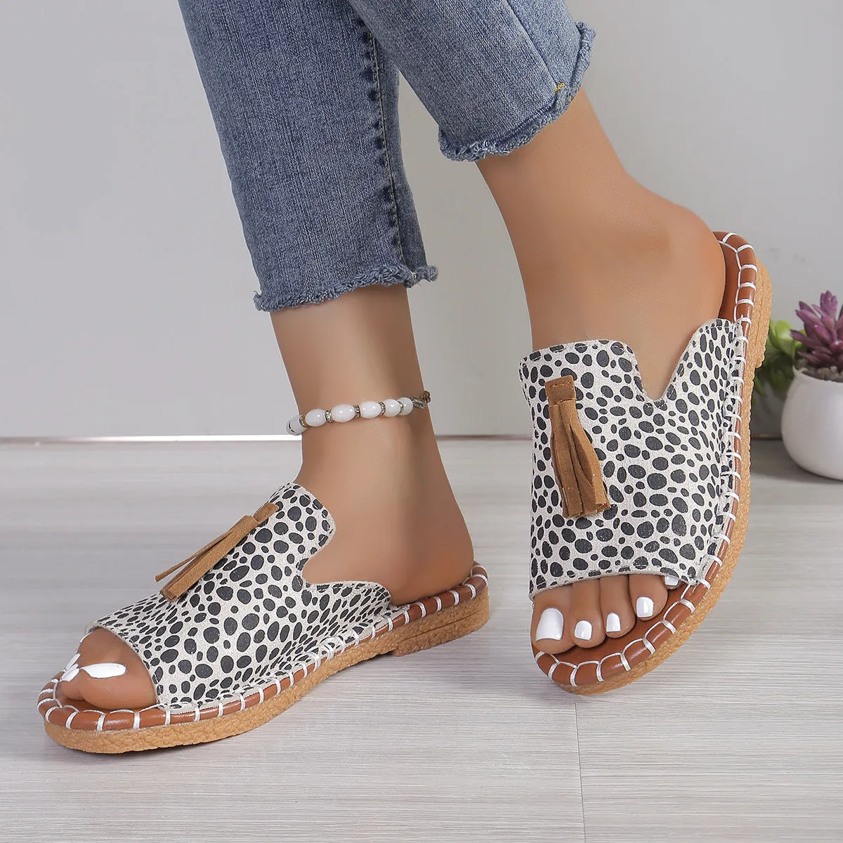 Roar and Stride Slides