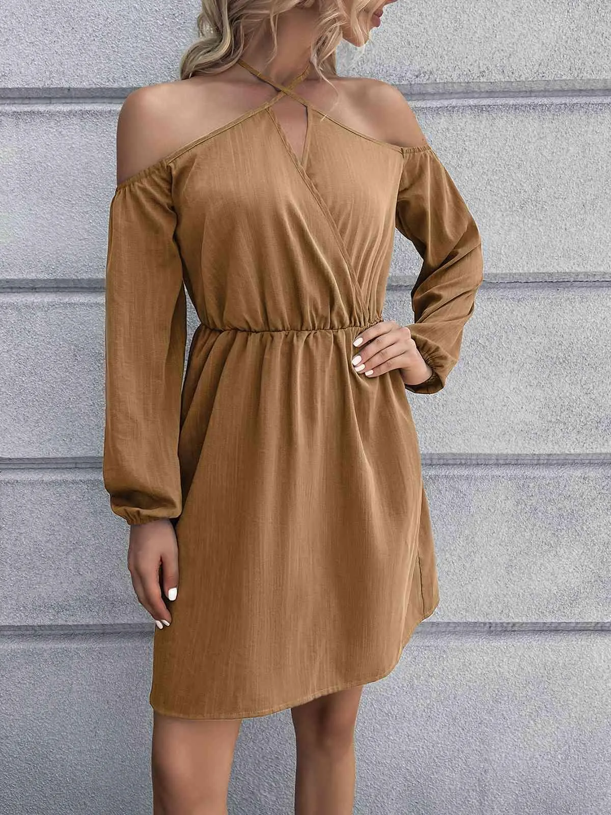 Special Crisscross Long Sleeve Cold Shoulder Dress