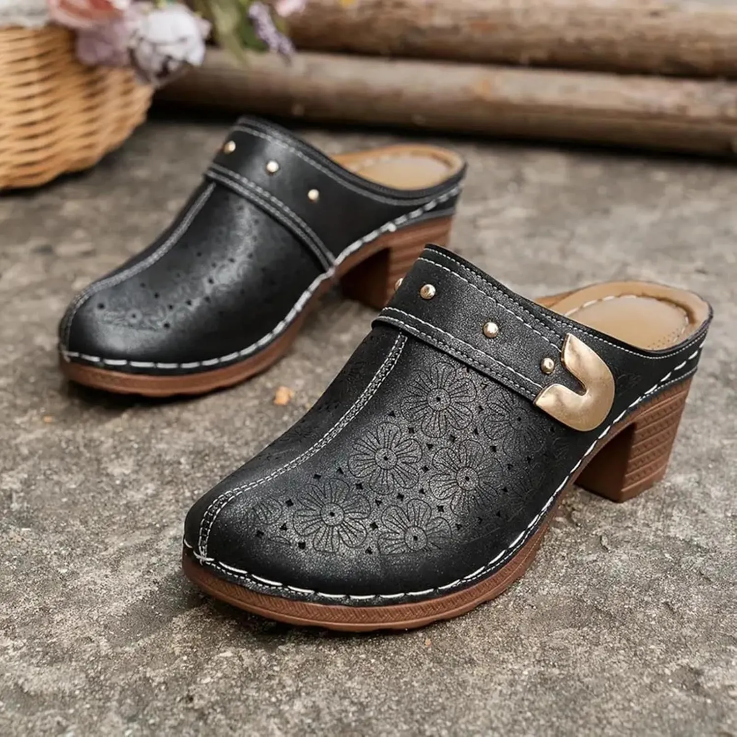 Womens Closed Toe Wedges Sandals Hollow Out Chunky Heels Mules Slip On Slides Summer Casual Breathable Walking Beach Sandals