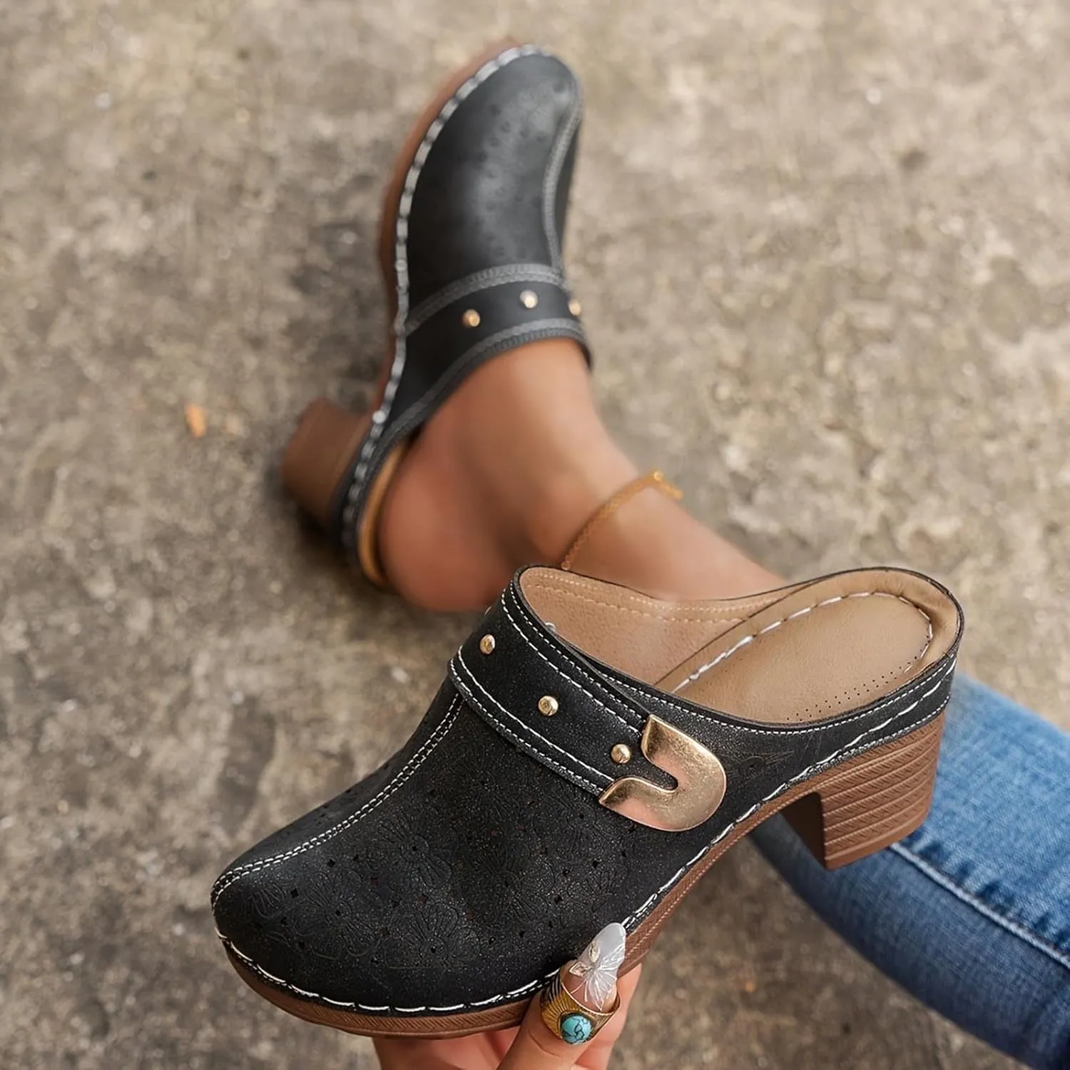 Womens Closed Toe Wedges Sandals Hollow Out Chunky Heels Mules Slip On Slides Summer Casual Breathable Walking Beach Sandals