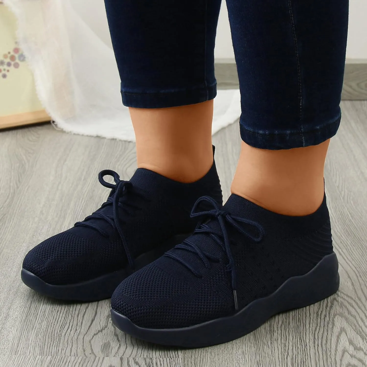 Women's Fashion Sneakers Slip On Closed Toe Walking Shoes Breathable Athletic Running Sneakers Comfy Summer Shoes