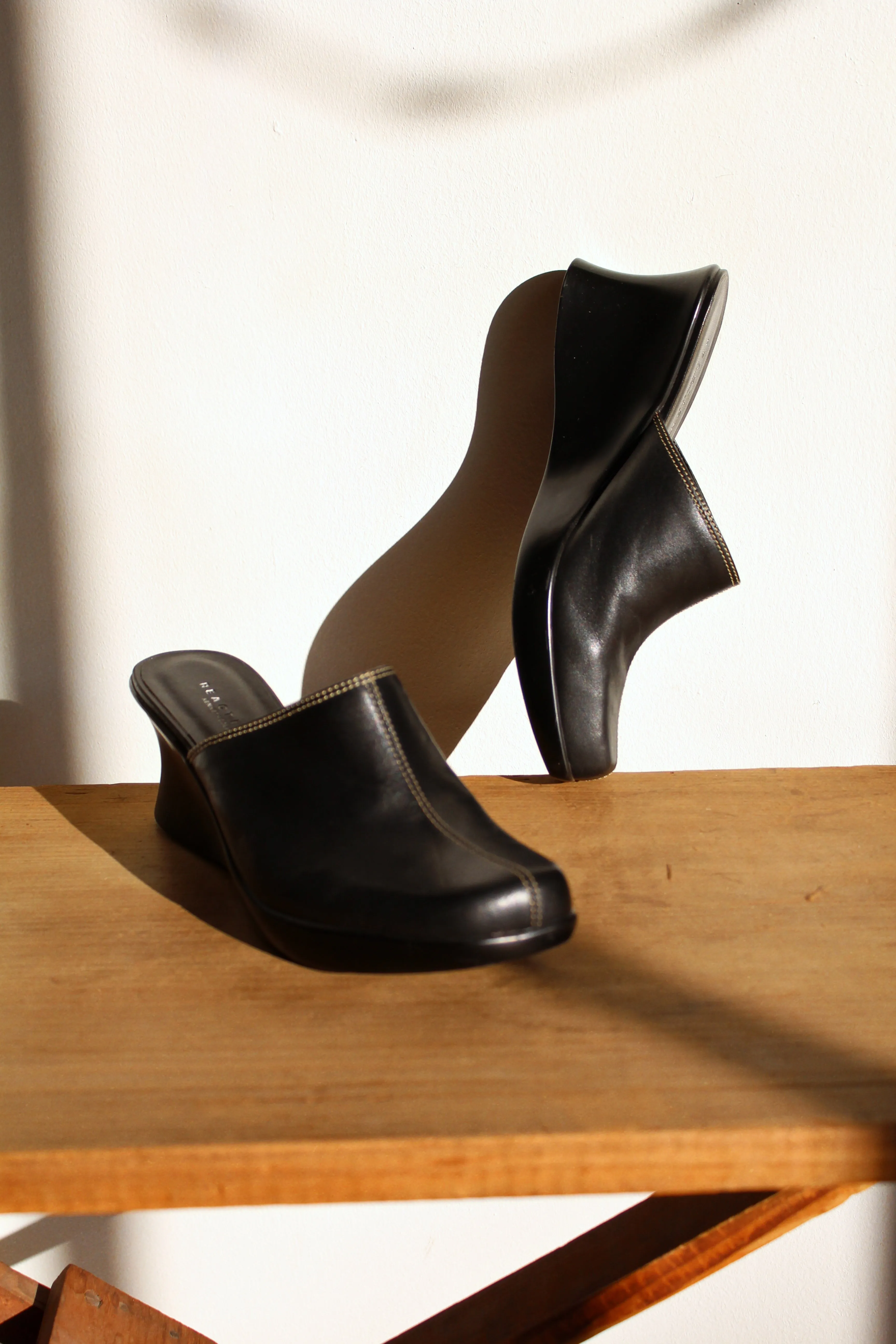 Y2K Reaction by Kenneth Cole Black Leather Wedge Mules w/ White Top Stitching - Size 8M